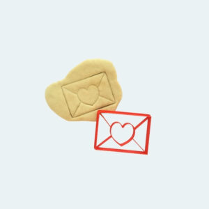 Kirjekuori-piparkakkumuotti